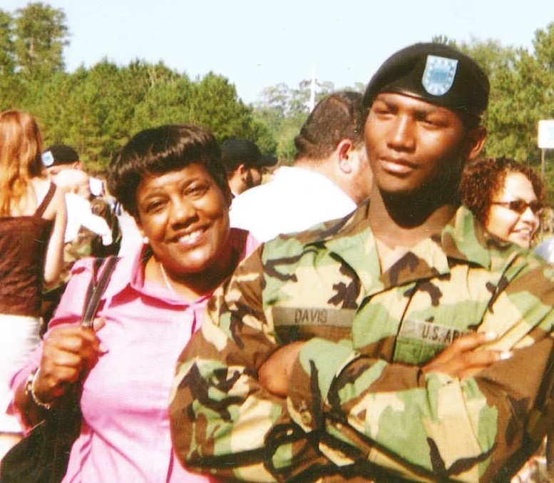 Maryland Gold Star Mothers honor memories of their children through service episode artwork