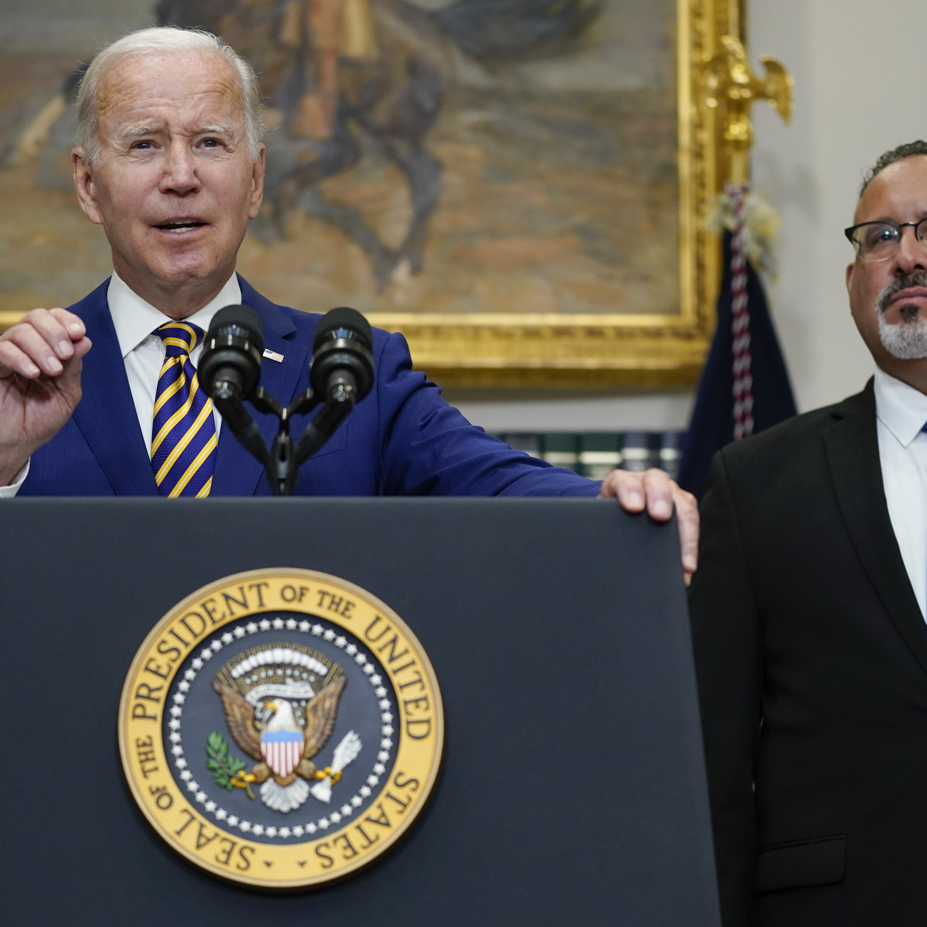 What Biden’s student loan forgiveness plan means for Marylanders episode artwork
