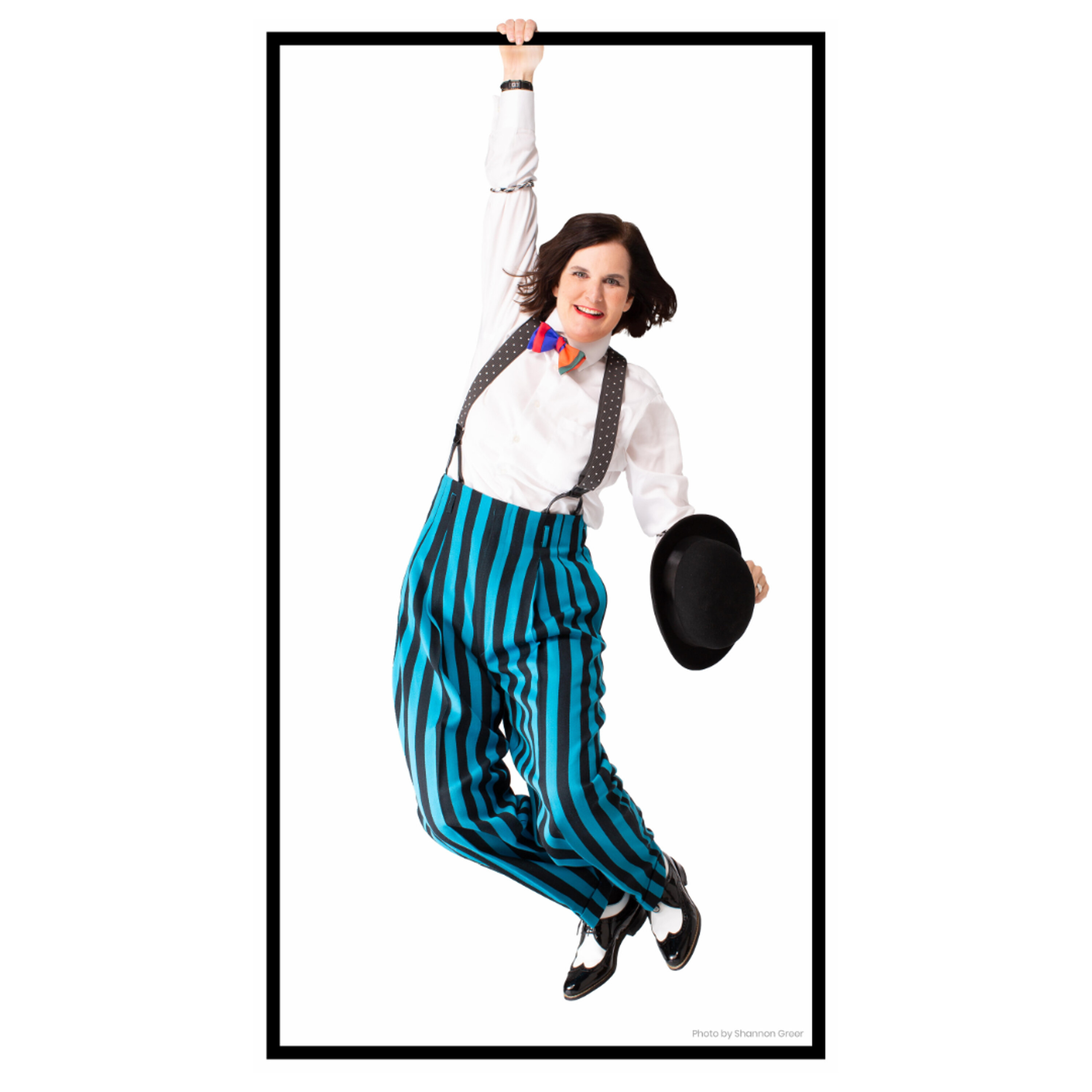 Decades into a career, Paula Poundstone is still making audiences cackle episode artwork