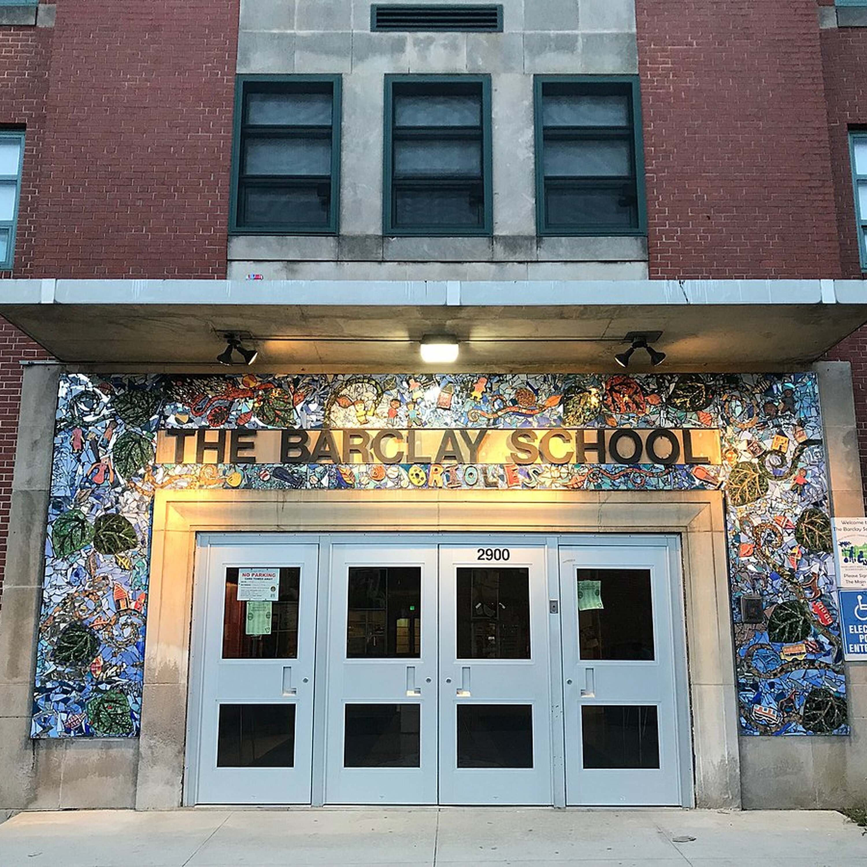 News Wrap: A one-year contract for Baltimore City public school's long-serving CEO episode artwork