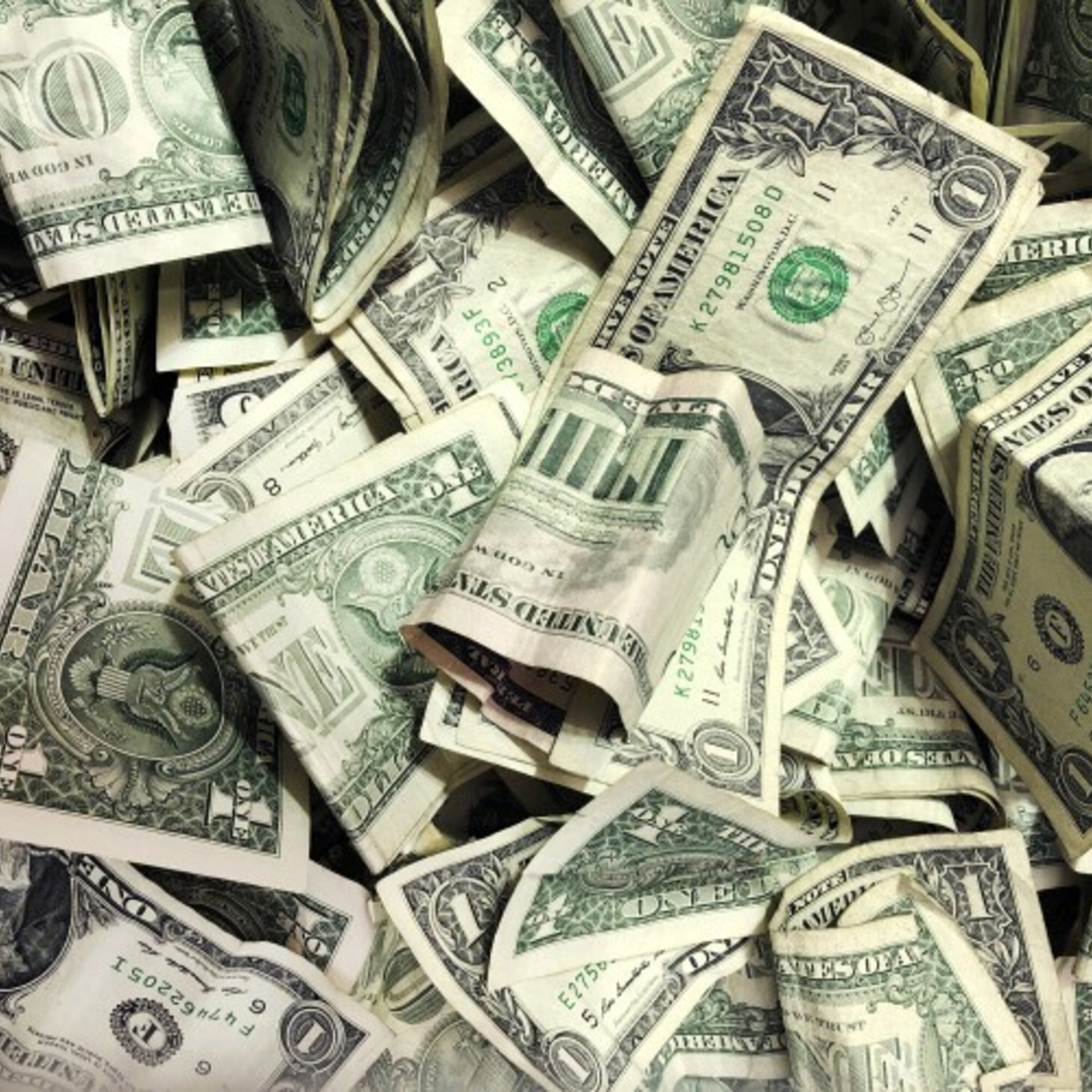 Midday on Money: Tax Filing and Finances episode artwork