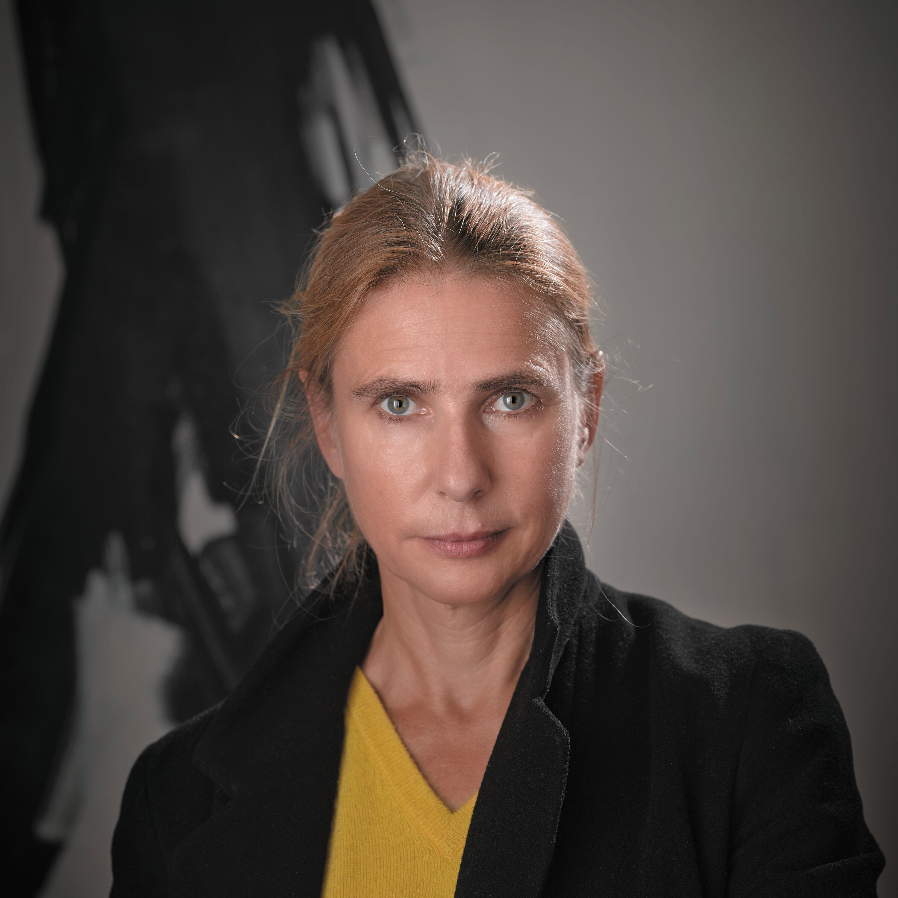 Lionel Shriver's Latest Novel Explores Profound End-Of-Life Issues episode artwork