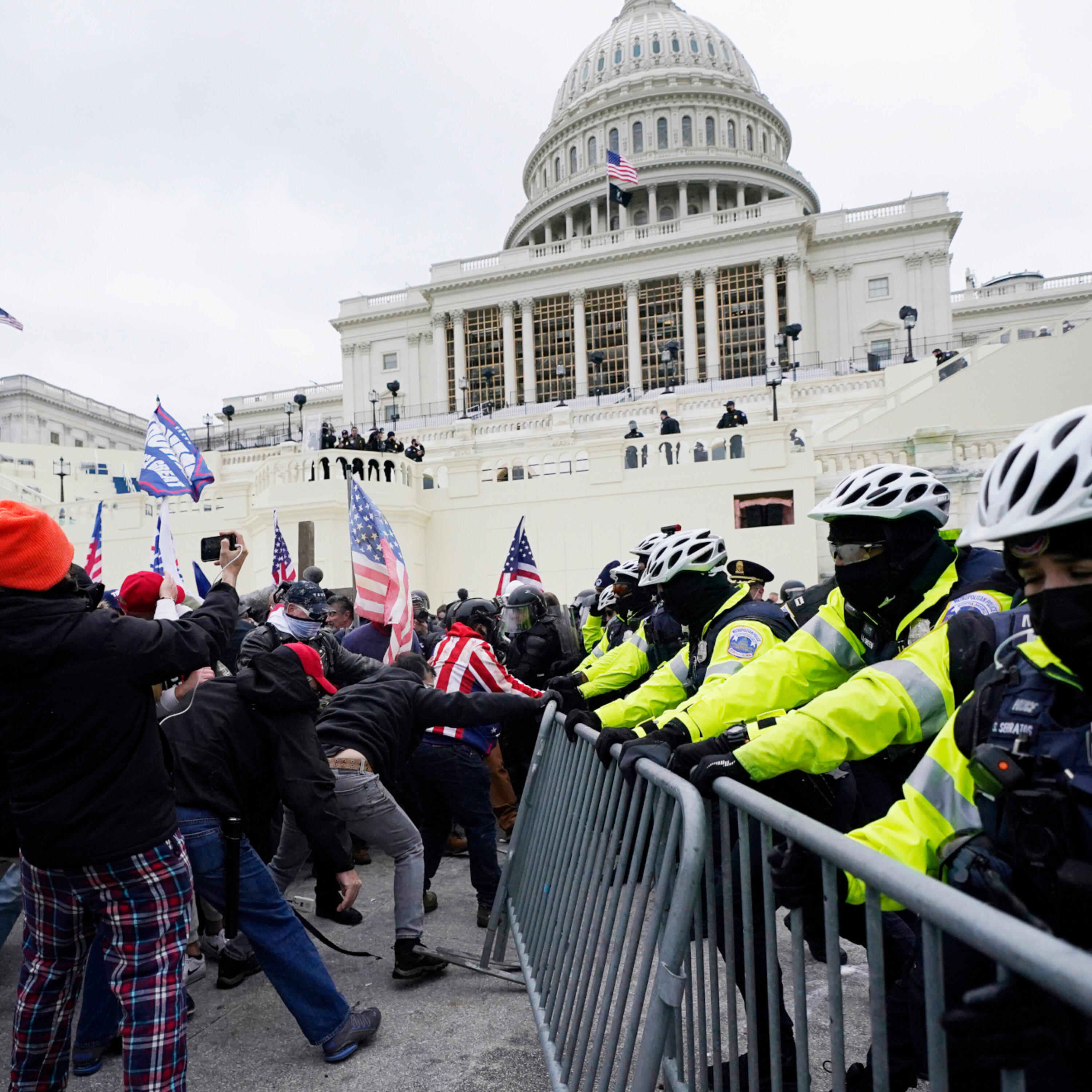 Probing The 1/6 Attack On The US Capitol: Politics & The Terror Threat episode artwork